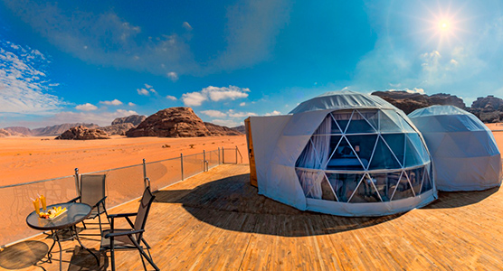 Hotel burbuja exclusivo en el desierto de Wadi Rum, en Jordania.