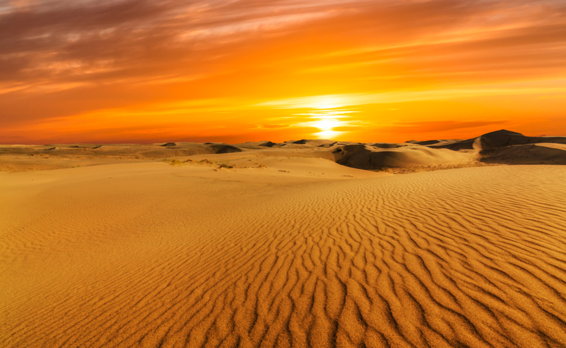 Omán, el susurro del desierto: lujo íntimo entre dunas, wadis y tradición Omán, el susurro del desierto: lujo íntimo entre dunas, wadis y tradición